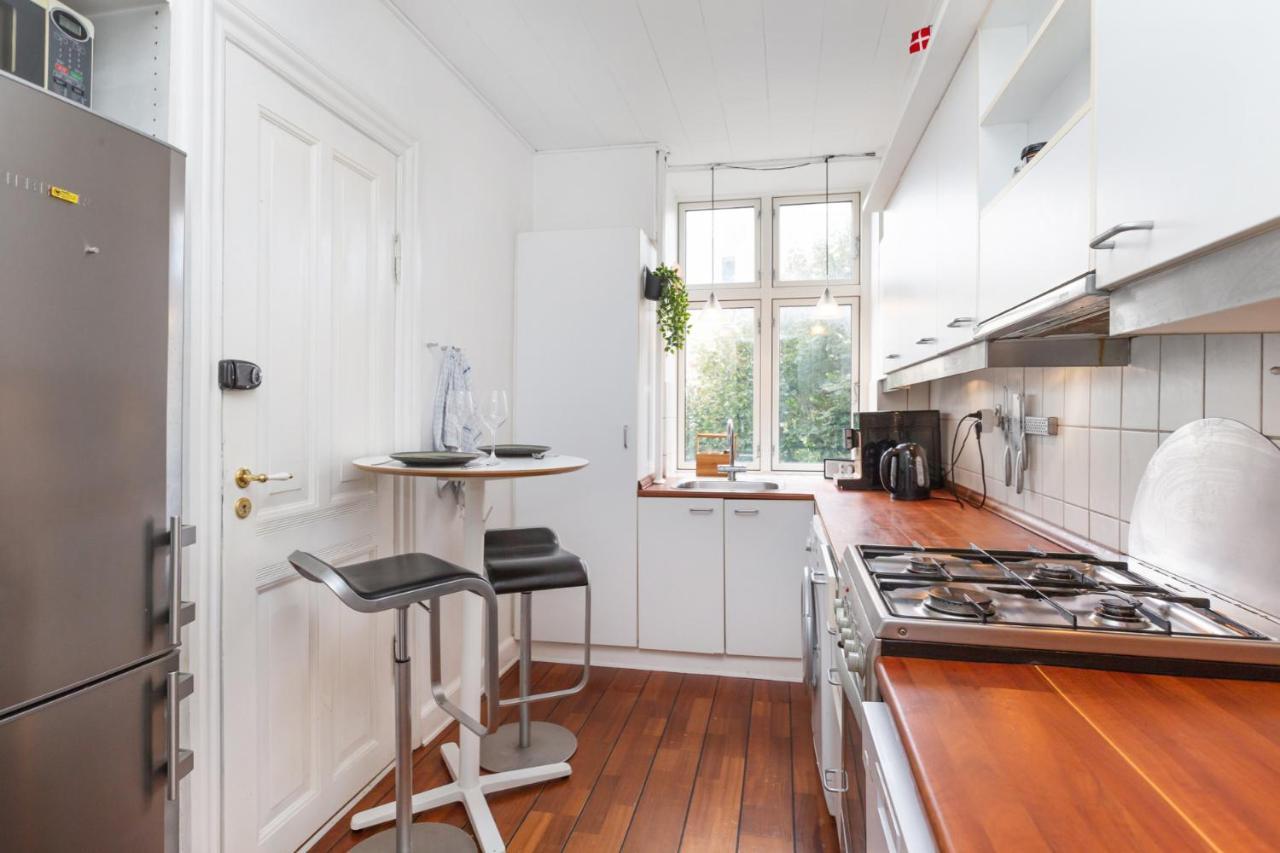 5 Min Fra Banegarden - Plads Til 4-Personer Lägenhet Ålborg Exteriör bild