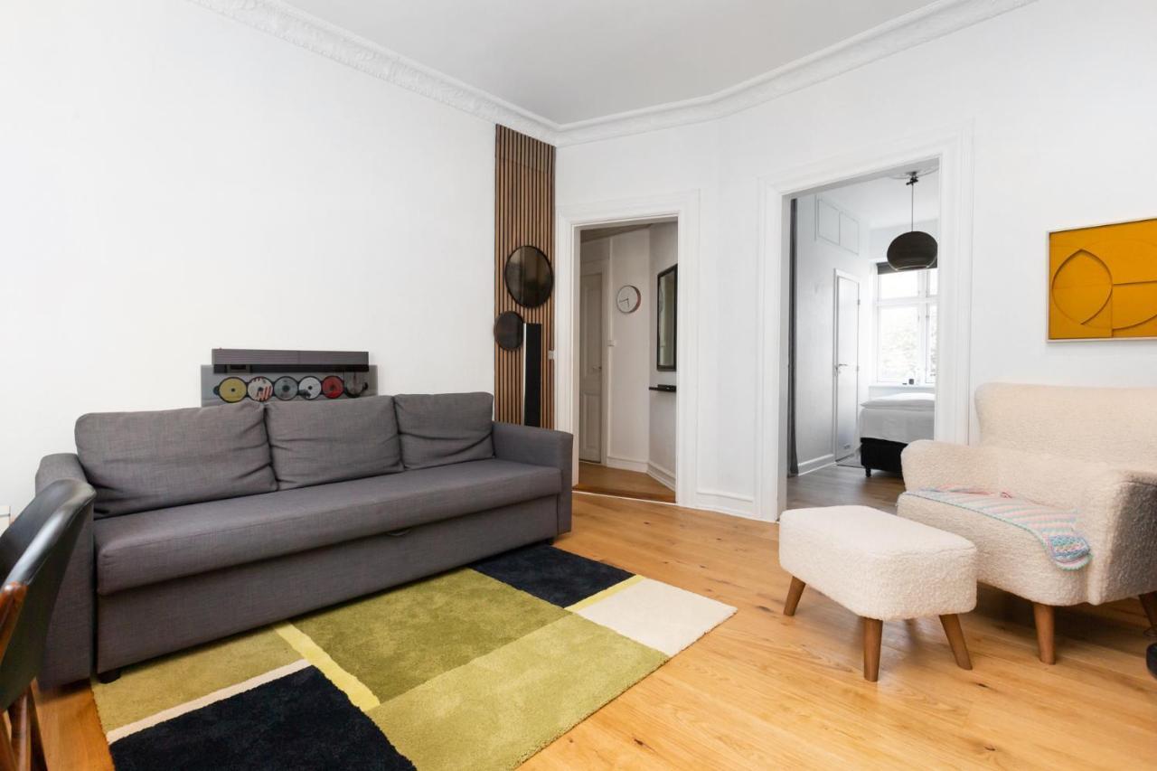 5 Min Fra Banegarden - Plads Til 4-Personer Lägenhet Ålborg Exteriör bild